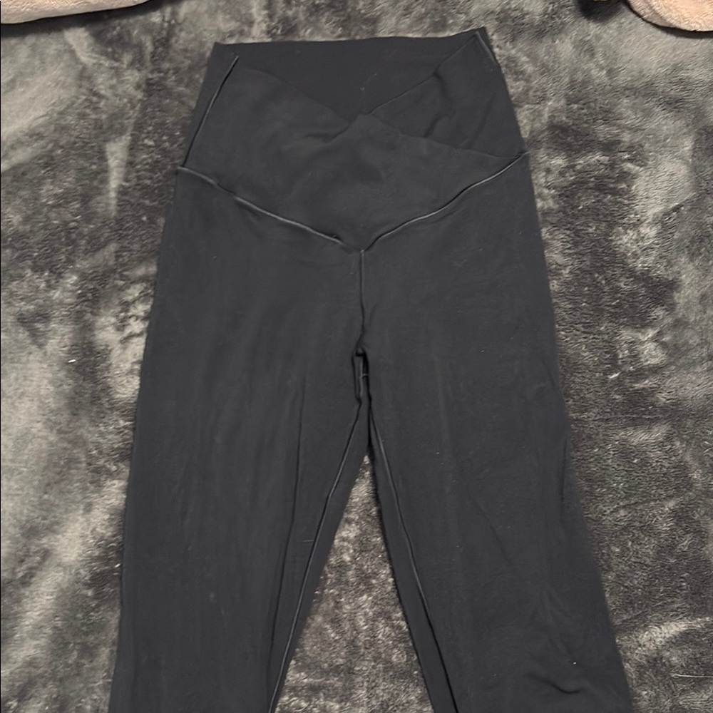Black High-Waisted Yoga Pants